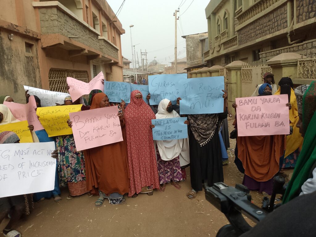 Women Protest High Cost of Living, IRS Flour in Kano