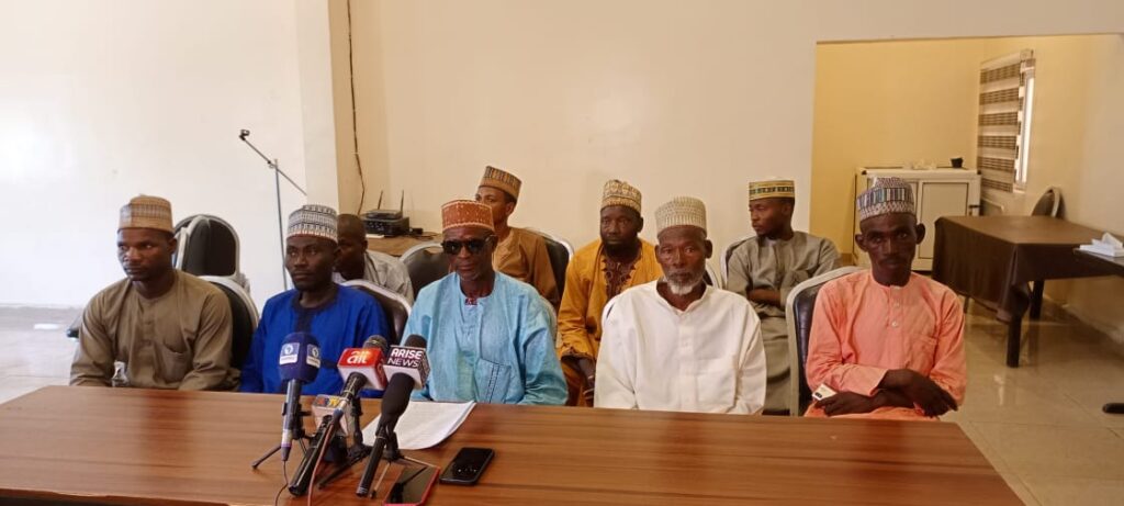 Kano APC Suspends Ganduje at Ward Level